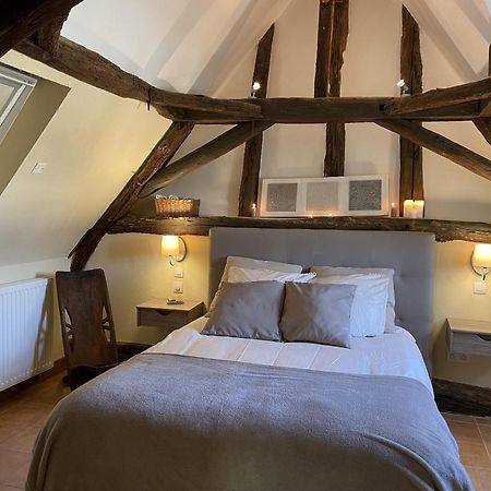 Le Domaine De Camberoux Gite Bressac Ruang foto